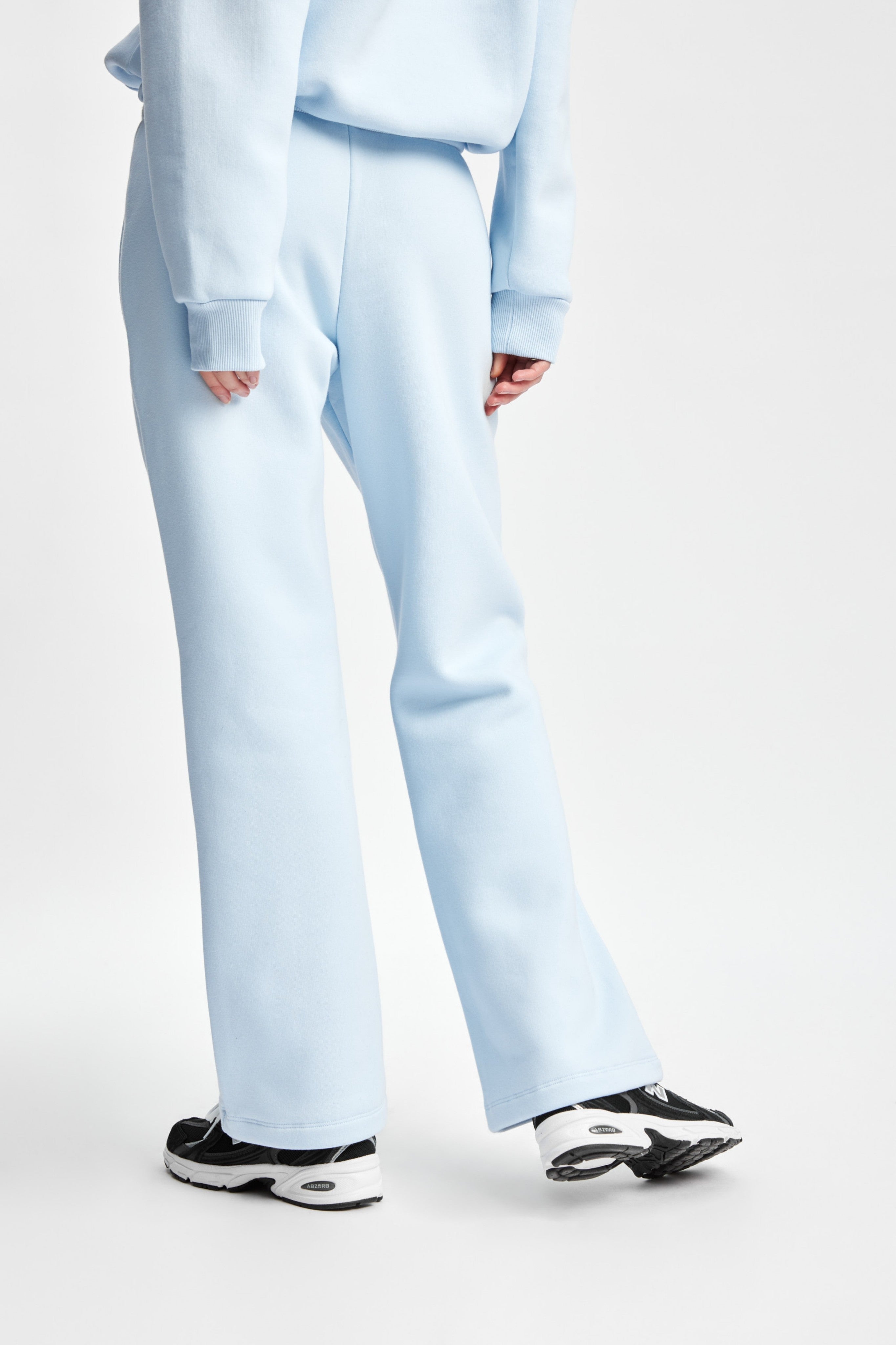 W. Cosmo SL Sweatpants - Baby Blue